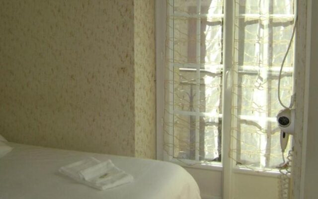 Hôtel Restaurant Les Brières