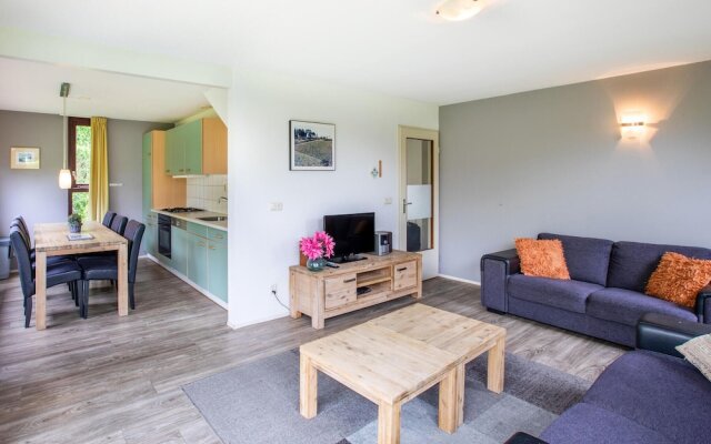 Stunning Home in Heinkenzand With Wifi and 3 Bedrooms