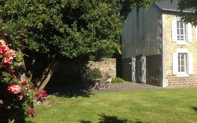 Manoir du Mesnil de Bas