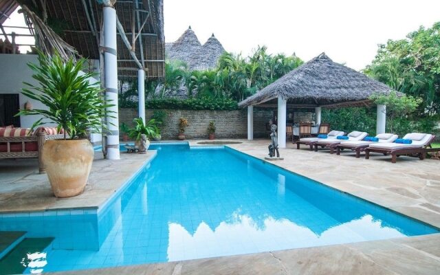 Maisha Marefu Luxury Villa