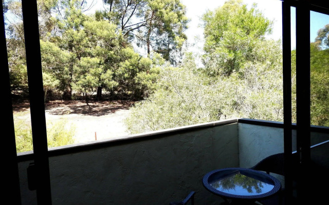 Deville at Healesville