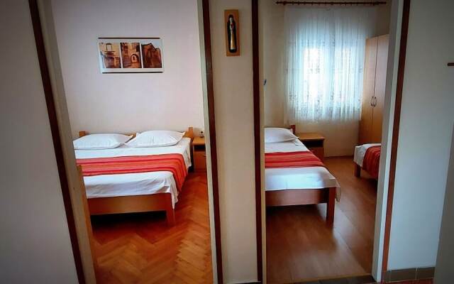 Kajo - Free Parking and BBQ - A1