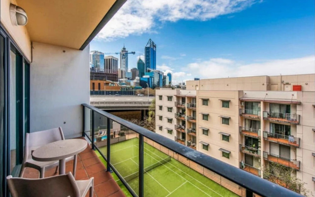 Conveniently Located 2 Bedroom Apartment In The CBD