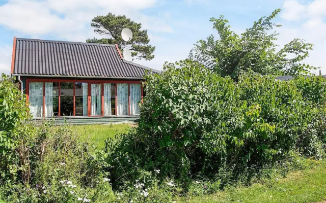 6 Person Holiday Home in Store Fuglede-by Traum