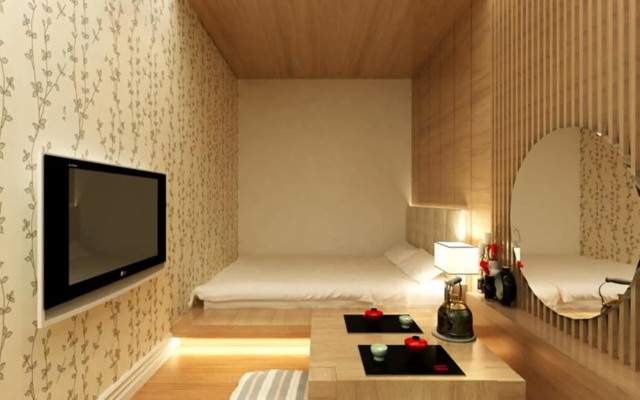 Luxury Old Quarter Hotel & Gym