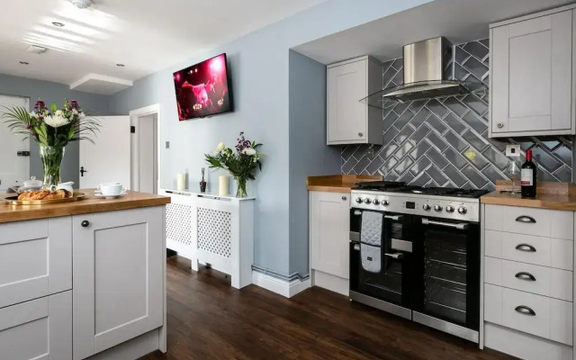 Accommodation at Salomons Estate