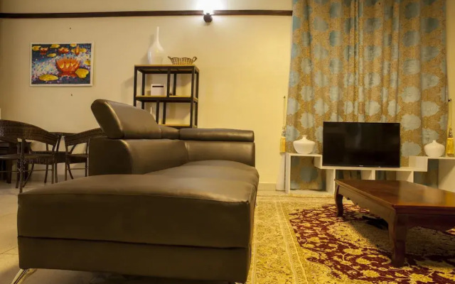 Three Bedroom art themed apartment