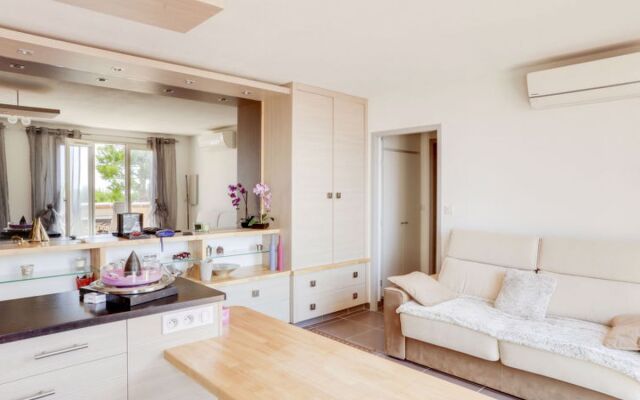 Mas de la Madrague 28058