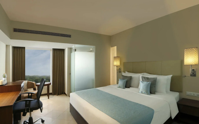 Grand Mercure Vadodara Surya Palace Hotel