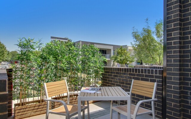 Accommodate Canberra - Dockside