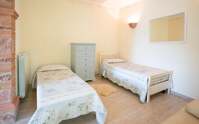 Flora House 3