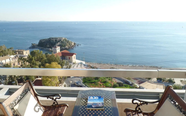 Cavo D'Oro Hotel