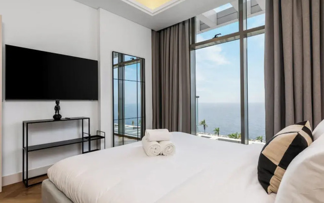 Waves - Premium Seaside Retreat With Private Beach