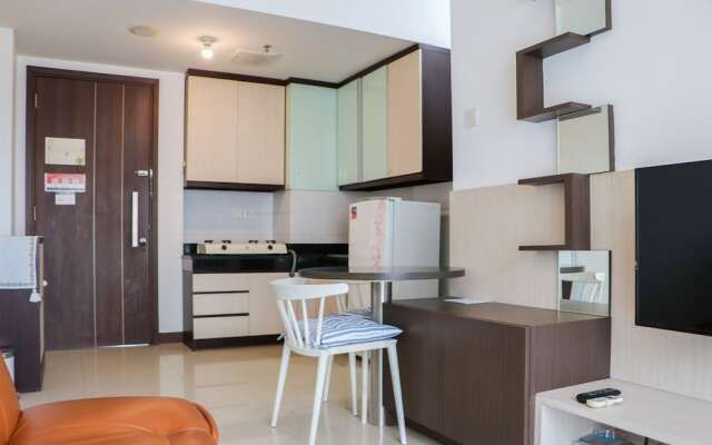 Relaxing 2Br Apartment At Scientia Residence