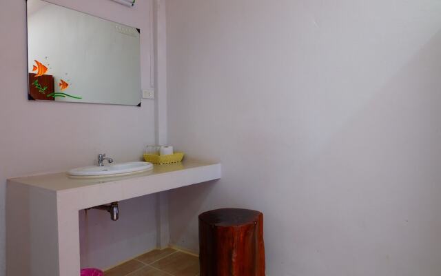 Ruan Chompoo Resort