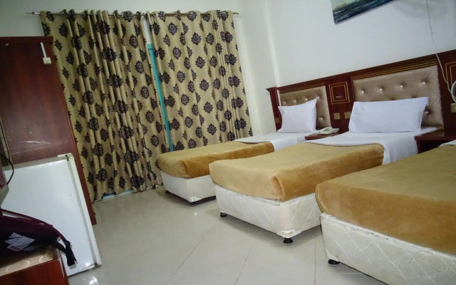 Super OYO 945 Dream Touch Hotel