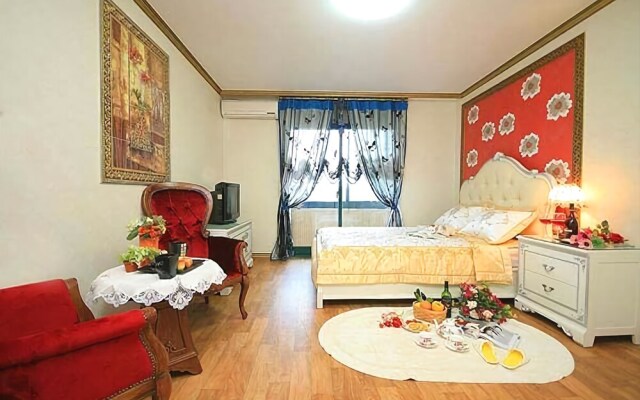 Yangyang Wink Pension