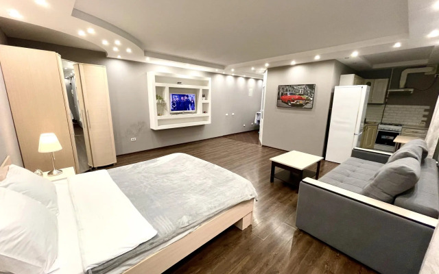 Home Hotel (Хоум Отель) на Красноармейской