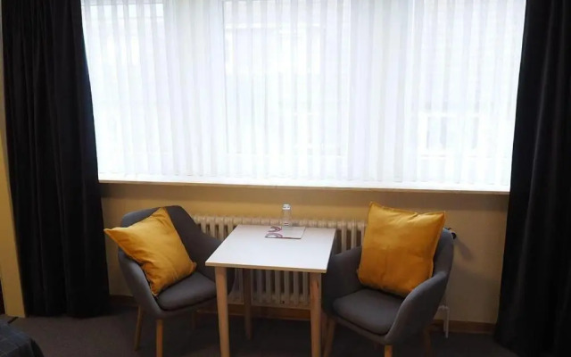 Hotel-Wagenknecht-Schnarcher-Gemach-28