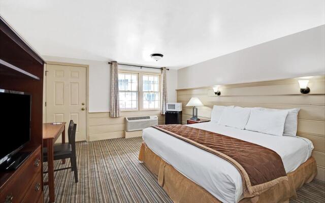 Knight's Inn Boston/Danvers