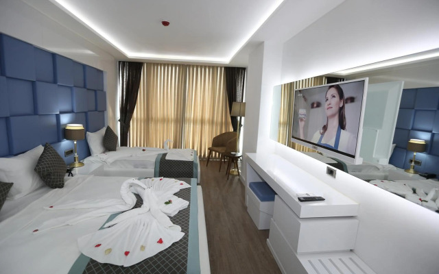 Elips Royal Hotel & Spa