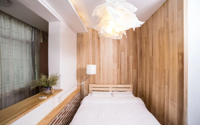 Zhongshi International Youth Hostel