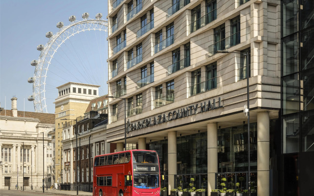 Park Plaza County Hall London
