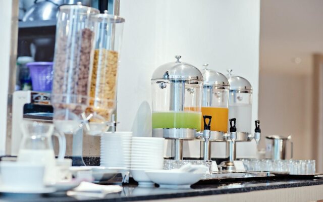 Three Sukhumvit Hotel