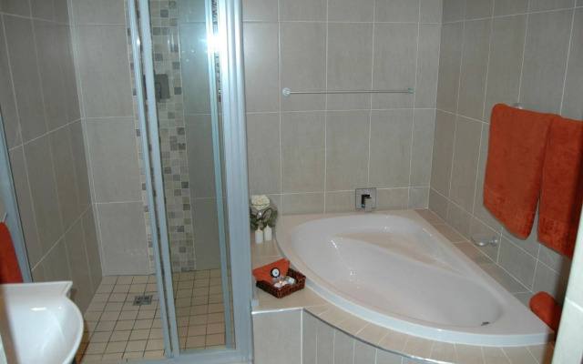 Summer Garden Guest House and Self Catering Apartments