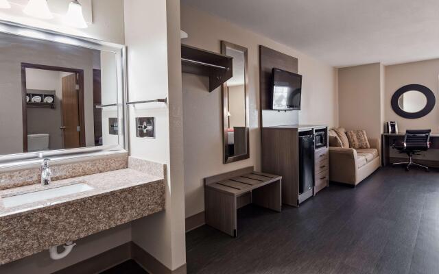 SureStay Plus Hotel by Best Western Kearney Liberty North