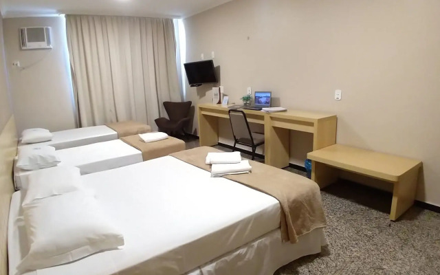 Hotel Diplomat by Bsb Inn