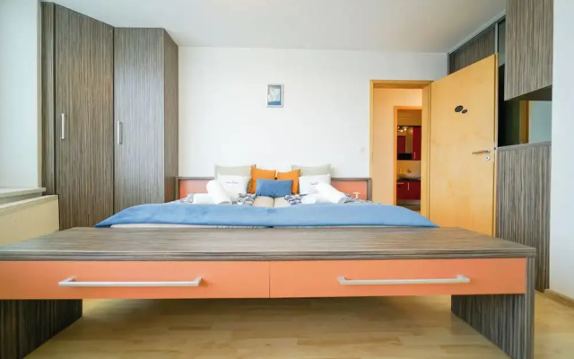 Slavic Spacious Suite by CHORS