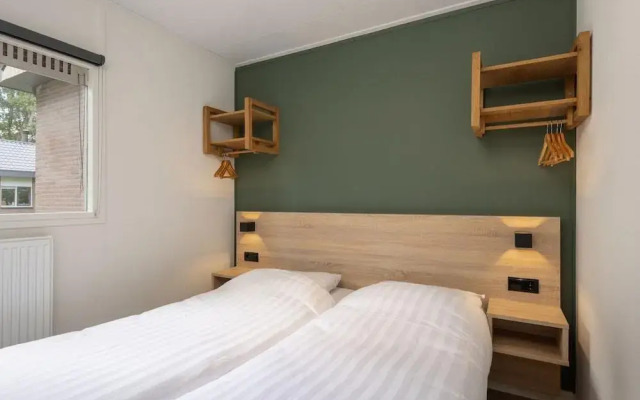 Bungalow in Park De Peel - Car-free Retreat