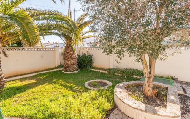 Sun-kissed Villa in L'escala With Swimming Pool