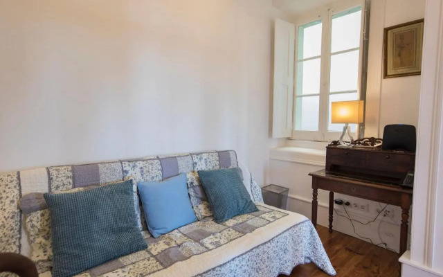 LovelyStay - Comfortable apartment with river views