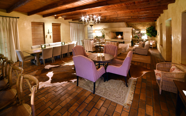 Avondrood Guest House