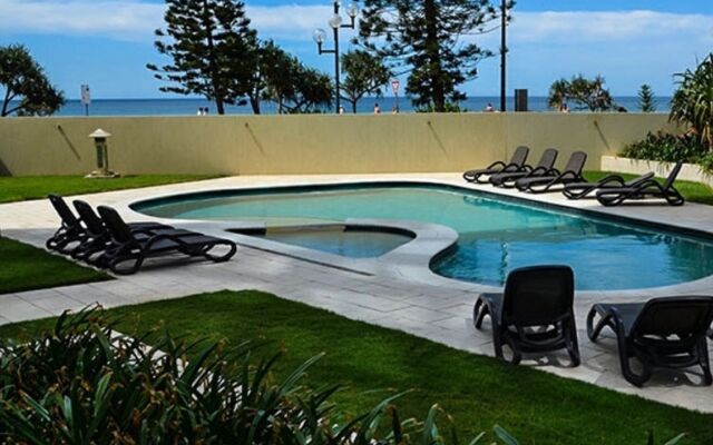 Zenith Ocean Front Apartments