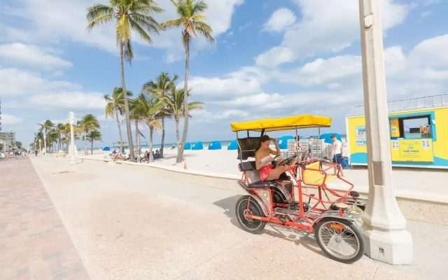 605 Apartment Hollywood Beach