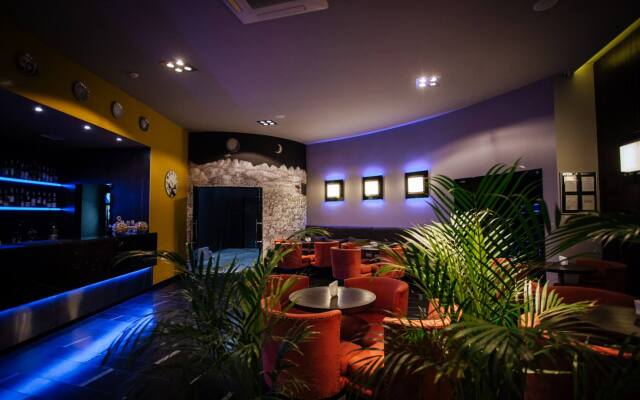 LH Hotel & SPA