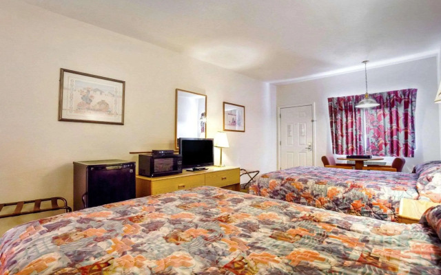 Rodeway Inn