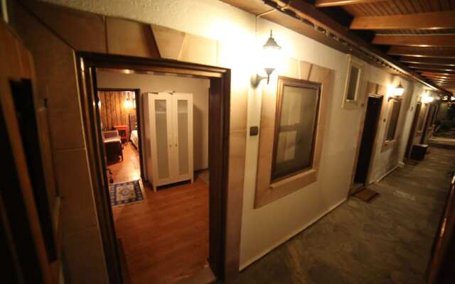 Akropolis Guest House
