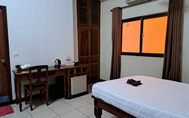 Den Hotel Totonou Siem Reap