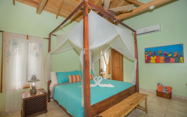 Casa Delfin 3 Bedroom Home