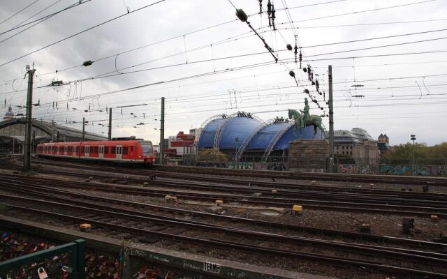 Hotel Tempelhof - City-Messe-Arena