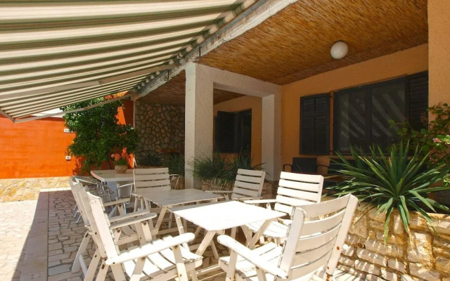 Villa Štinjan House