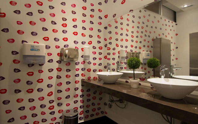 Pop Art Hotel Tocancipá y Centro de Convenciones