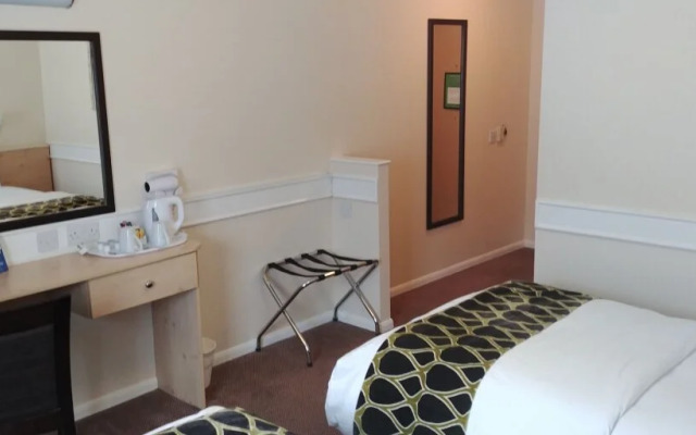 Ramada Tamworth