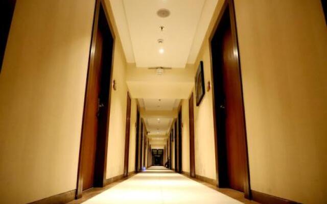 Hotel Reyansh Grand