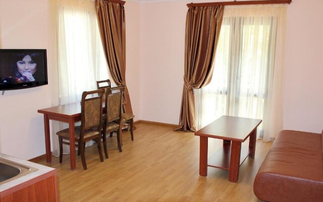 Ariana Family Hotel