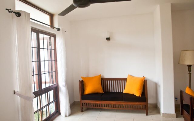 OYO 103 Lavinia Villa